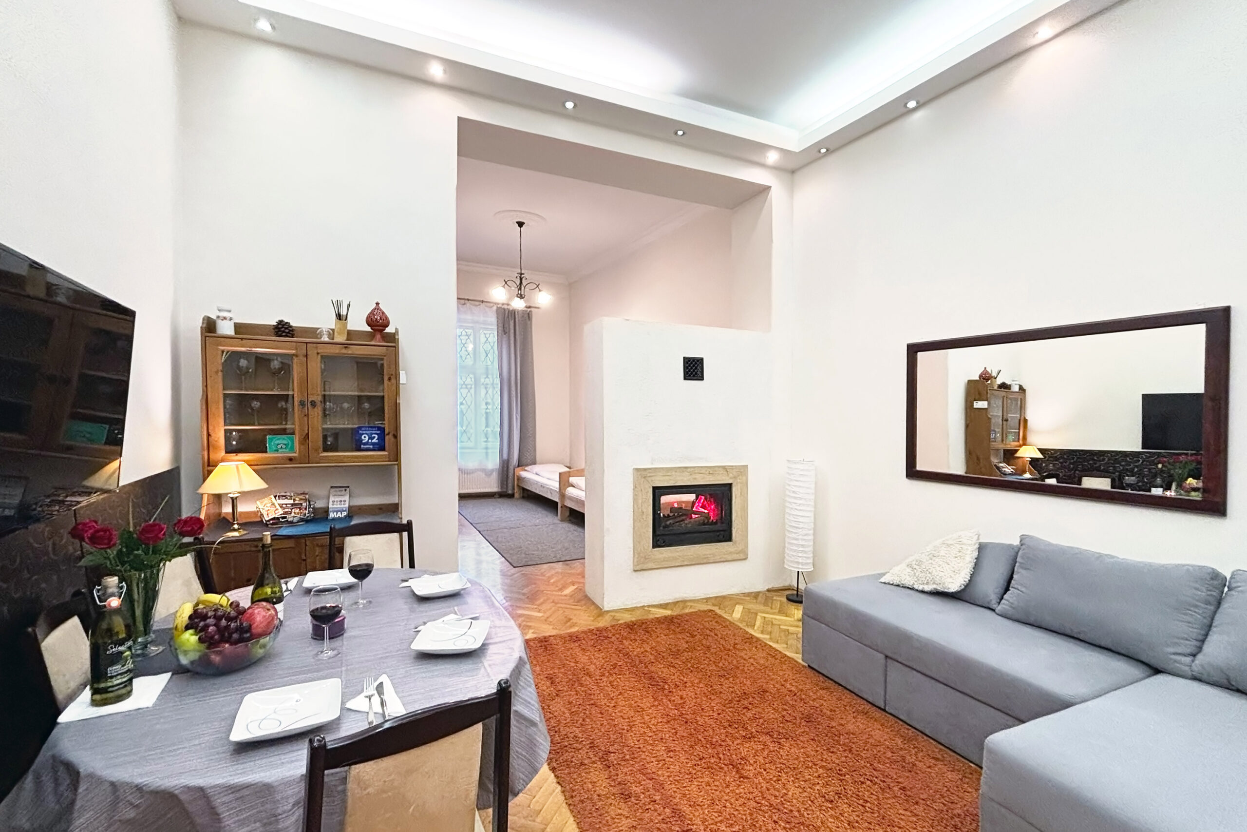 Fireplace Holidays Budapest Apartment